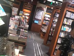 -西西弗书店&矢量咖啡(来福士广场店)