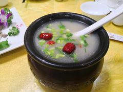 香菇煲农家土鸡汤-黄家老店·非遗灌汤包(晋安路店)