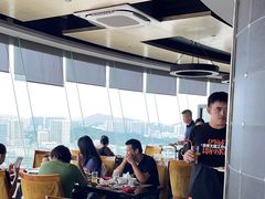 -宝利来国际大酒店-凤凰阁旋转餐厅