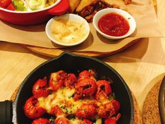 -必胜客(WOW中心城店)