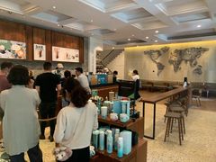 -星巴克臻选(广州沙面店)