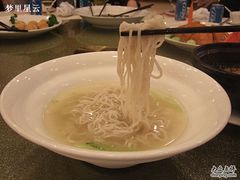 -黄埔华苑酒家(黄埔总店)