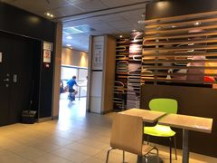 -麦当劳(安立路店)