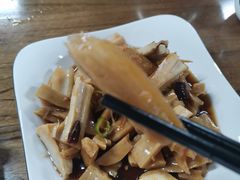 -老大连路特色烧烤(基隆路店)