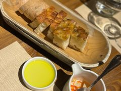 餐前三拼烤面包-Mercato莫卡多露台餐厅与酒吧(K11店)