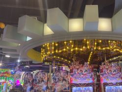 -卡通尼乐园(龙湖六合天街店)