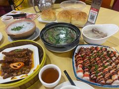 招牌流心菠萝包-吉莲利苑海鲜酒家(珠海拱北28年老字号店)
