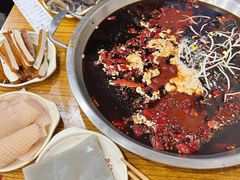 -储奇门鳝鱼火锅(总店)
