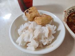 -余庆小吃(小吃一条街店)