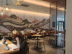 -星巴克臻选(呼和浩特维多利摩尔城店)