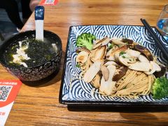 松茸干拌面-囿面传统制面馆(中央路店)