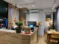 -Mark&Mars Restaurant