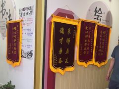 -缤纷鸟美术书法(汉神购物广场校区)