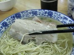 枫镇大肉面-裕兴记·三虾面(西北街总店)