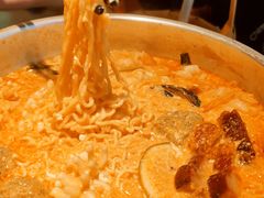 -小小集渔·泰式大排档(太古里香槟店)