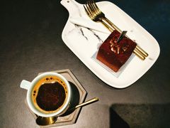 -UNI UNI(环亚凯瑟琳店)