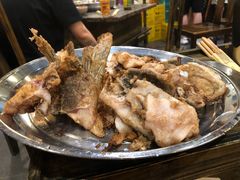 -肖肖酸萝卜鱼火锅(总店)