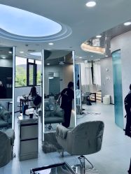 -I+造型烫发染发