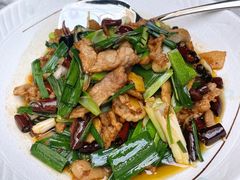 -蔼若春.传承三十年云南菜(金碧公园店)
