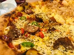 招牌狂野披萨-盘炉forenza·云贵川融合小食堂 ( 钟楼中柳巷店)