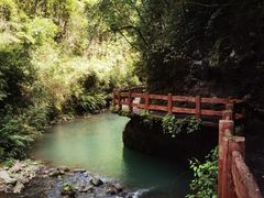 -龙水峡地缝景区