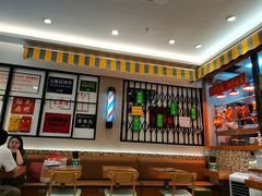 -彩虹站·香港烧腊茶餐厅