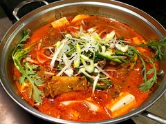 辛牛骨火锅-KCOOKING概念韩餐(世茂52+店)