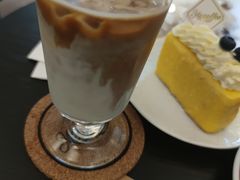 -Me Coffee下午茶艺术空间