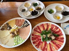 -桥香园过桥米线(国贸店)