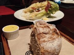 -恰餐厅及酒吧 CHAR Bar & Grill (北京丽都皇冠假日店)