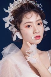 -欣薇婚纱(新源乐汇城店)