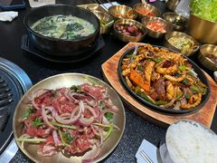 -24 新村雪浓汤(长白山烤肉店)