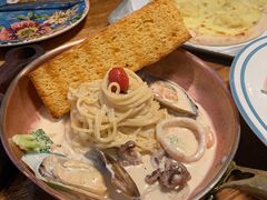 -I HOLIC艾豪丽披萨(KKone店)