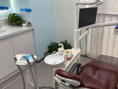 -极光口腔·矫正种植修复(锦江店)