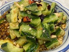 欠揍黄瓜-张大师鸭爪爪特色干锅(南湖店)