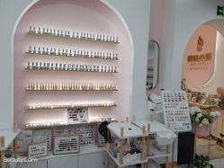 -花系美·美甲美睫精品店