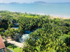 -三亚湾海居铂尔曼度假酒店