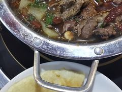 -大众跷脚牛肉馆·非遗传承单位(峨眉山店)