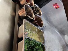 -刘记羊汤·烧饼夹肘子