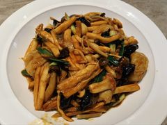双菇面筋-王记姚家味·地道苏帮菜(凤凰街店)