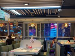 -海底捞火锅(威高广场店)