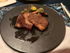 果木烟熏雪龙黑牛肉眼-岸芷汀兰·法餐牛排