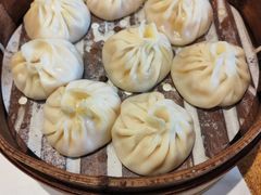 -馋三尺蟹粉小笼(人民广场店)