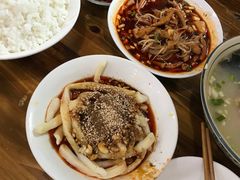 -中和裴氏蹄花(府河路店)