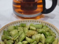 -乡土特色.冷锅鱼.牦牛肉汤锅