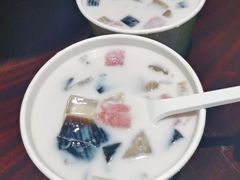 -文昌邓记清补凉(西沙路店)