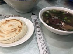 -秦香陕西食府(华贸天地店)