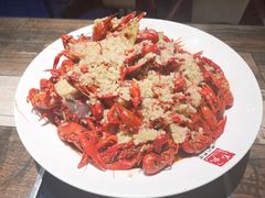 蒜茸小龙虾两斤送-老北京铜锅涮肉·香辣诱惑·小龙虾(禅城创意产业园店)