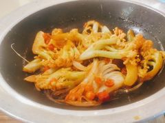 腊肉炒花菜-百年神厨·地道川菜(清江西路店)