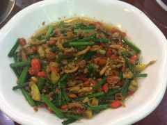 -何氏排骨(左家塘店)